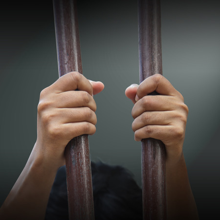 Hand in jail