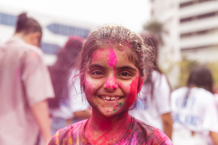 BANGKOK, THAILAND - March 2016: Unidentified People celebrating during the color throw at the Holi Festival of Colors on March 27, 2016 in Bangkok, Thailand.のeditorial素材