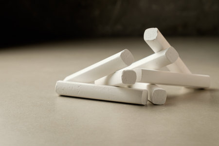 Creative chalk arrangement conveys simplicity in artistic expressionの写真素材