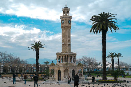 Izmir, TURKEY-February 3,2021: Izmir Konak Square Old Clock Towerのeditorial素材