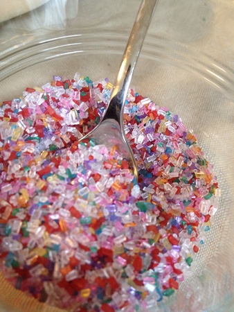 Decorating Italian angeletti cookies の素材