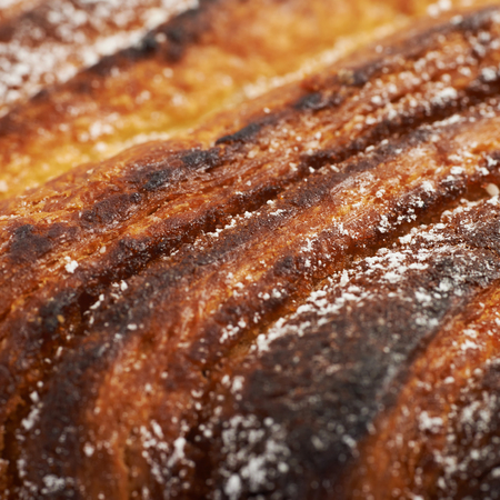 Cinnamon bun close-upの写真素材