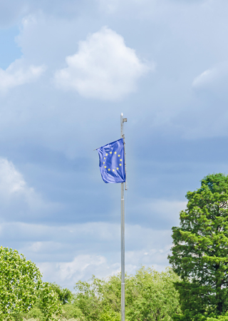 BUCHAREST, ROMANIA - MAY 15, 2016. The flag of European Union from the public park Herastrauのeditorial素材