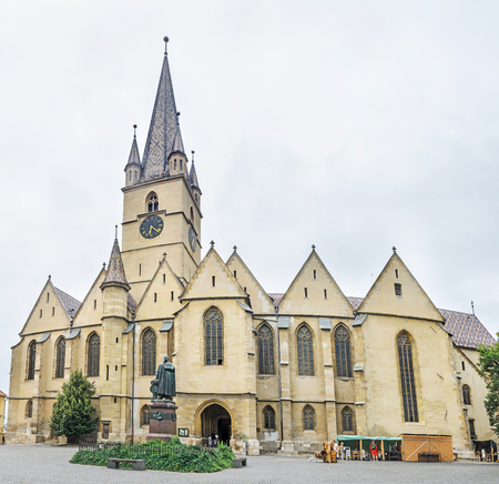 SIBIU, ROMANIA - AUGUST 10, 2016: The Lutheran Cathedral of Saint Mary, most famous Gothic-style church in Transylvaniaのeditorial素材