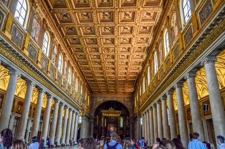 Rome, Italy - July 12, 2013. The interior of Santa Maria Maggiore's Churchのeditorial素材