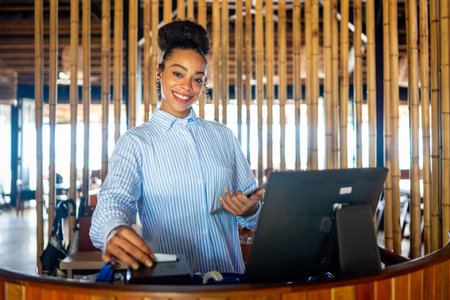 Smart restaurant technology and digital transformation making fast secure cashless transactions easyの写真素材