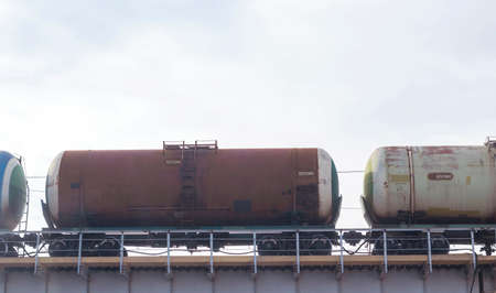 Tank cars for oil transportation by rail