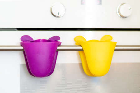 Silicone pot holder for hot dishes.の写真素材