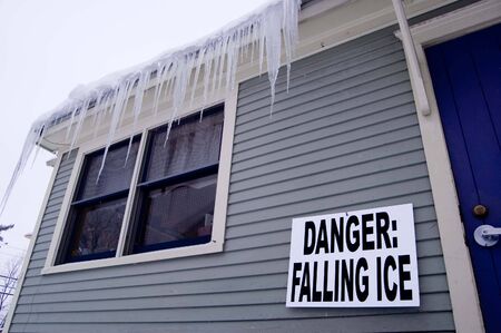 Falling Iceの写真素材