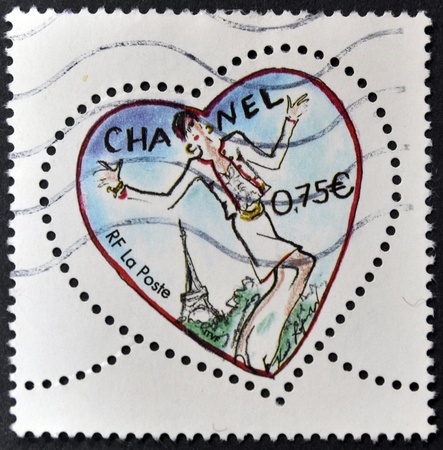 FRANCE - CIRCA 2003: A stamp printed in France shows a heart by Chanel, circa 2003 の写真素材