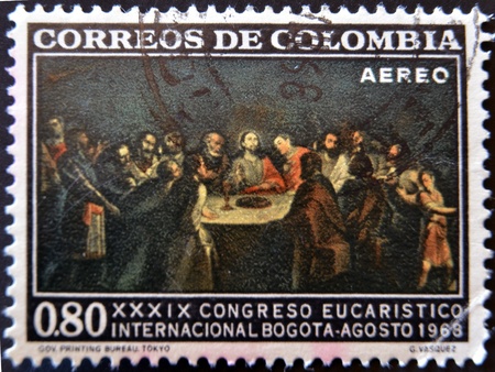 COLOMBIA - CIRCA 1968: A stamp printed in Colombia shows table with the Last Supper of Jesus, circa 1968のeditorial素材