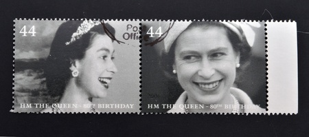 UNITED KINGDOM - CIRCA 2002: Collection stamps printed in Great Britain shows Queen Elizabeth II, circa 2002. のeditorial素材