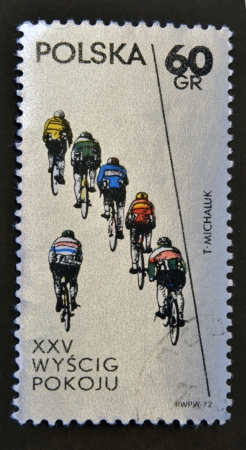 POLAND - CIRCA 1972: A stamp printed in Poland shows cycling, circa 1972のeditorial素材