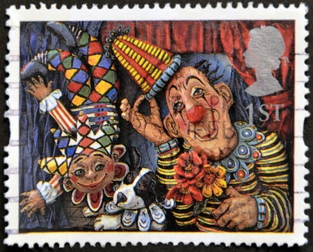 UNITED KINGDOM - CIRCA 1995: A stamp printed in Great Britain shows 'Circus Clowns' (Emily Firmin and Justin Mitchell), circa 1995のeditorial素材