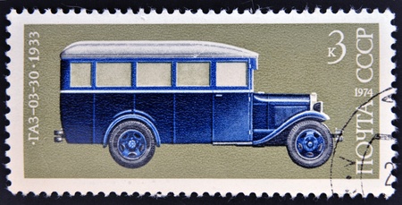 USSR - CIRCA 1974: A stamp printed in Russia shows Russian car "GAZ-03-30", 1933. Circa 1974. のeditorial素材