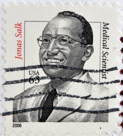 UNITED STATES OF AMERICA - CIRCA 2006: A stamp printed in USA shows Jonas Salk, medical scientist, circa 2006のeditorial素材