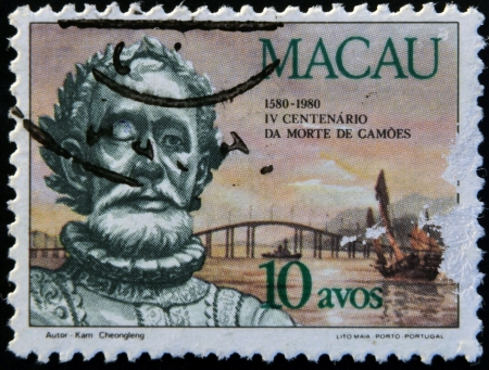 MACAO - CIRCA 1981: A stamp printed in Macao shows Death Anniversary of Luis Vaz de Camoes, circa 1981のeditorial素材