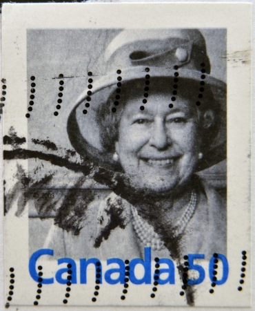 CANADA - CIRCA 2003  A stamp printed in Canada shows Queen Elizabeth II, circa 2003 のeditorial素材