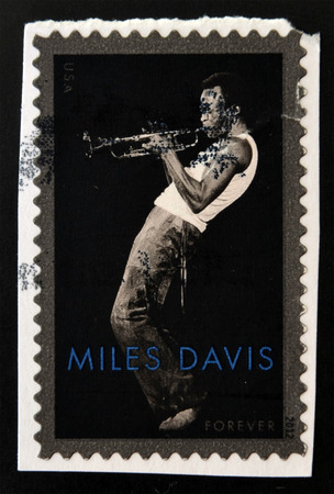 UNITED STATES OF AMERICA - CIRCA 2012: a stamp printed in USA showing an image of Miles Davis, circa 2012.のeditorial素材