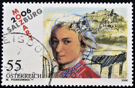 AUSTRIA - CIRCA 2006: a stamp printed in Austria shows image of Wolfgang Amadeus Mozart, circa 2006の写真素材