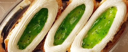 kiwi ,Tasty cakesの写真素材