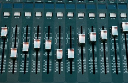                  mixing board              の写真素材