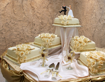 Picture of a beautifull Wedding cake on a tableの写真素材