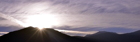 picture of a beautifull sunrise over mountain