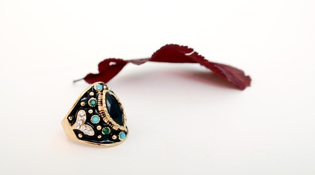 picture of a Fashion ring with autumn leaf