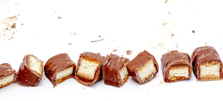 picture of a chocolate bar with filled with crispy sweet waffer