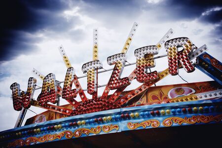 Waltzer signのeditorial素材