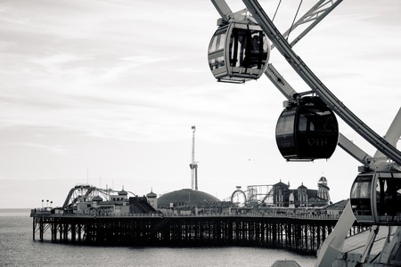 BRIGHTON SUSSEX UK 13 October 2016: Brighton Palace Pier, Englandのeditorial素材