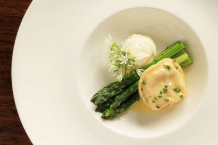 fresh tortellini plated mealの写真素材