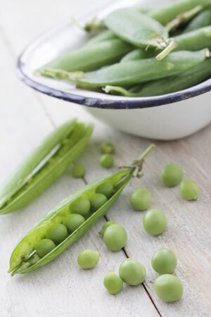 fresh garden peasの写真素材