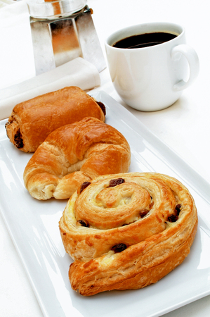 croissants pastries pain au chocolateの写真素材