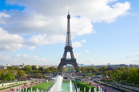 eiffel tour and fountains of Trocadero, Paris,  Franceの写真素材