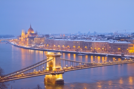 parliament building and chain bridge at night, Budapest,  Hungaryの写真素材