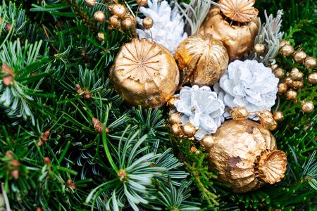 Decorated advent green wreath close up detailsの写真素材