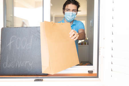 Food take away and delivery