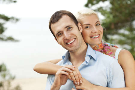 Beautiful young couple outdoors 

の写真素材
