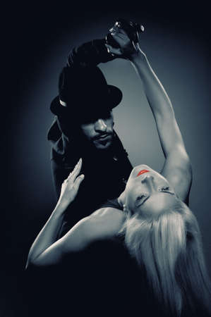  Couple in love dancing 
の写真素材