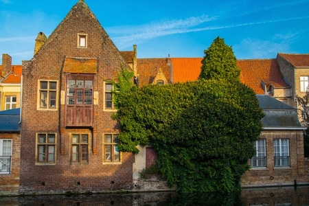 Houses along canal in Bruges, Belgiumの写真素材