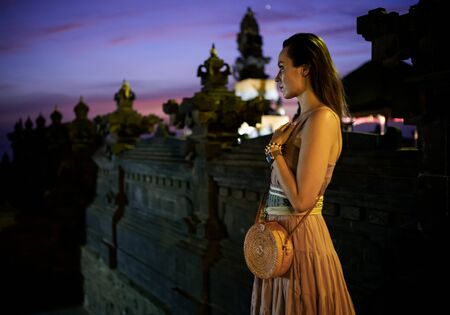 Woman in Pura Tanah Lot temple , Baliの写真素材