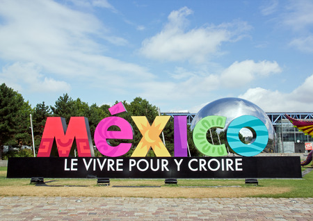 Exhibition and virtual visit on Mexico through a process "high-tech". Mexico City live to be believed. In Paris, the Parc de la Villette France. from 4 to 22 July 2015.のeditorial素材