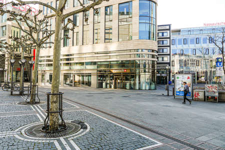 Coronavirus lockdown. Frankfurt, Germany. April 5, 2020. Closed stores and empty street of the popular Zeil promenade during covid-19 pandemic.のeditorial素材