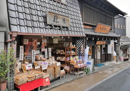 shot of interesting structures found along the street of Japanのeditorial素材