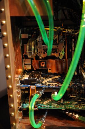 creative design and modding of desk top computers