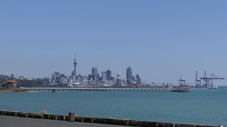shot of new zealand auckland bayswater marina & city viewのeditorial素材