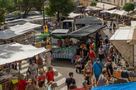 Sineu, Spain; September 08 2021: Weekly street market of food, crafts and animals in the Mallorcan town of Sineu in the Post-coronavirus period. New normality conceptのeditorial素材