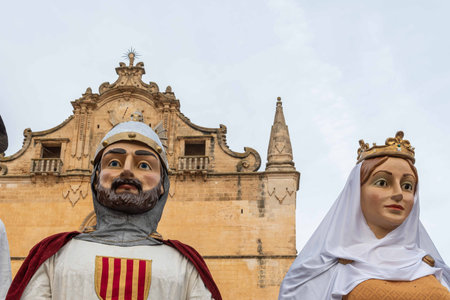 Felanitx, Spain; october 22 2022: Paprika fair in the Mallorcan town of Felanitx. Sculptures of giants typical of the folkloric culture of the island of Mallorca, Spainのeditorial素材